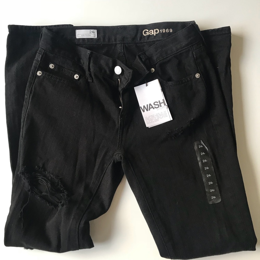 NWT black distressed girlfriend jeans GAP
